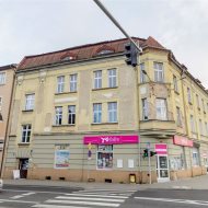 Kamienica na sprzedaż