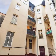 Kamienica na sprzedaż