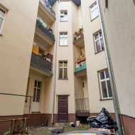 Kamienica na sprzedaż